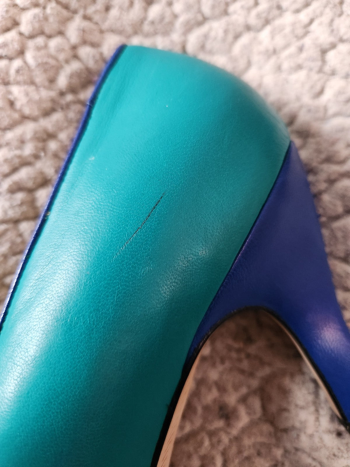 80s Teal and Blue Leather Pumps