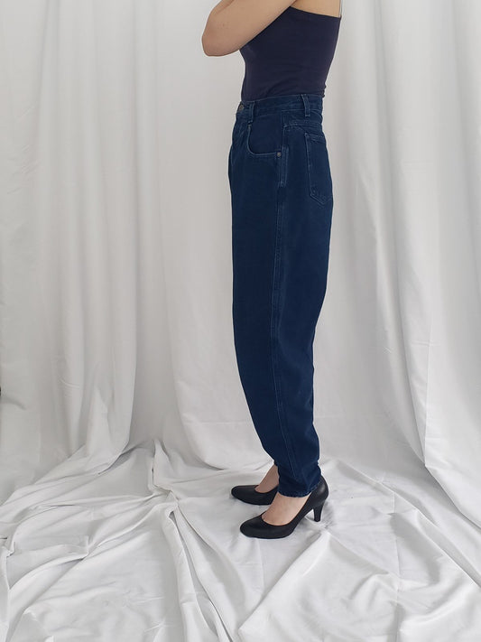 90s Britania Dark Wash Mom Jeans