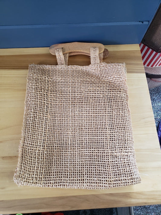 Vintage Wicker Floral Handbag