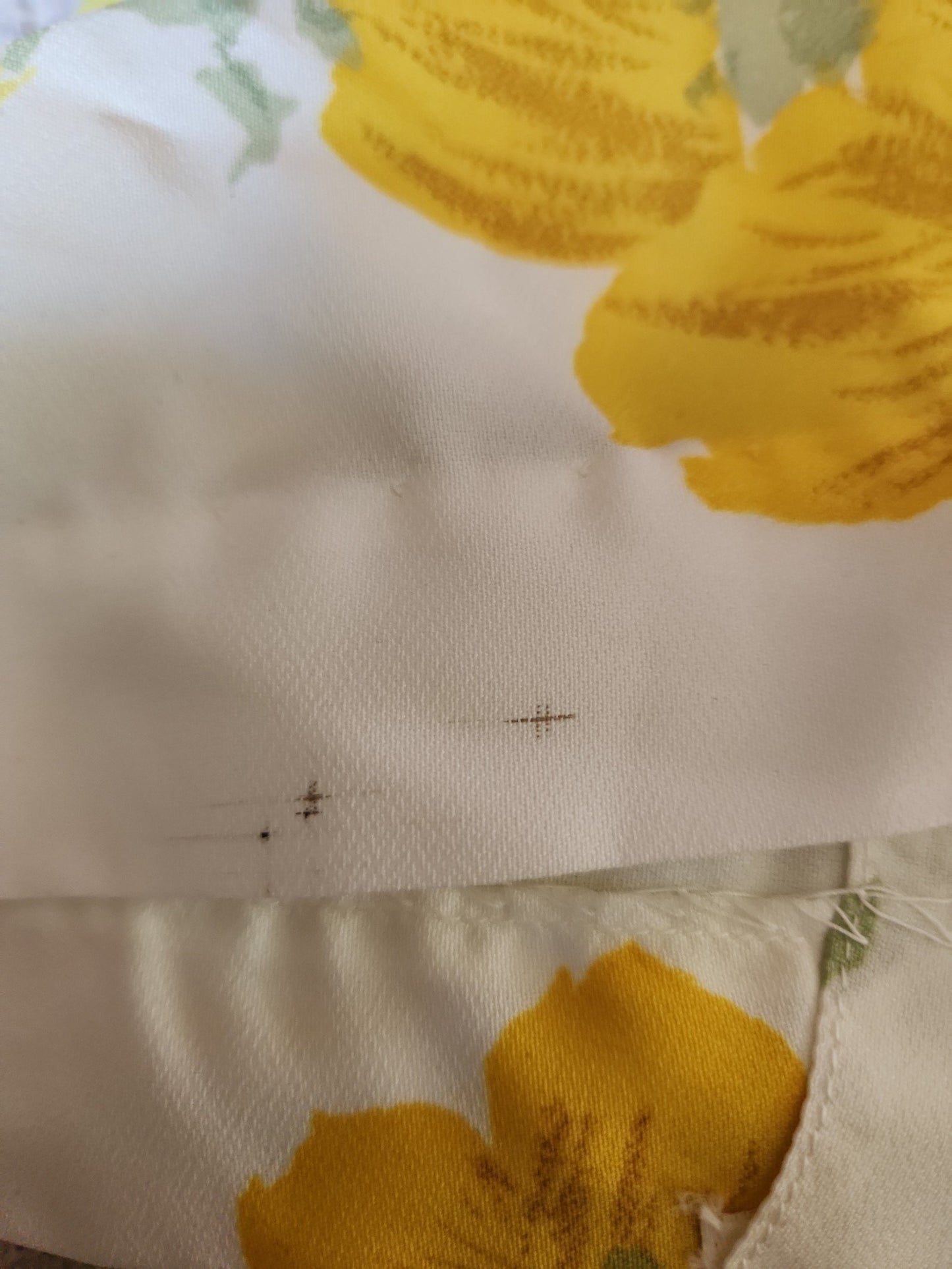 60s Deadstock White and Yellow Floral Top