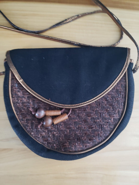 Vintage Sopresa Cross Body Bag