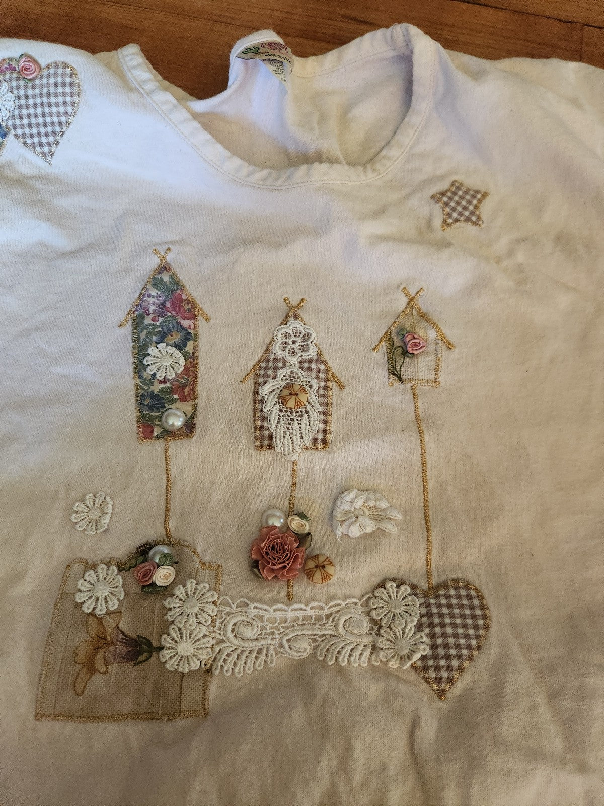 90s Pale Pink Birdhouse Tee