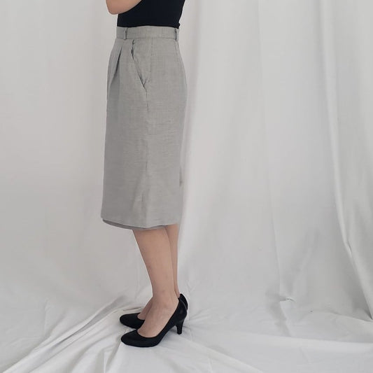 80s/90s Gray and White Plaid Pencil Skirt