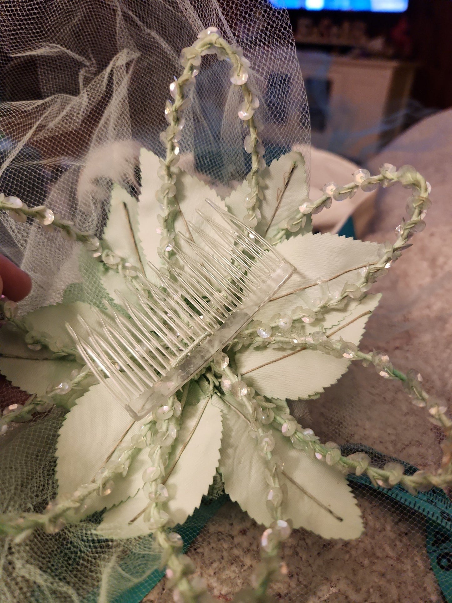 60s Green Floral Hairpiece