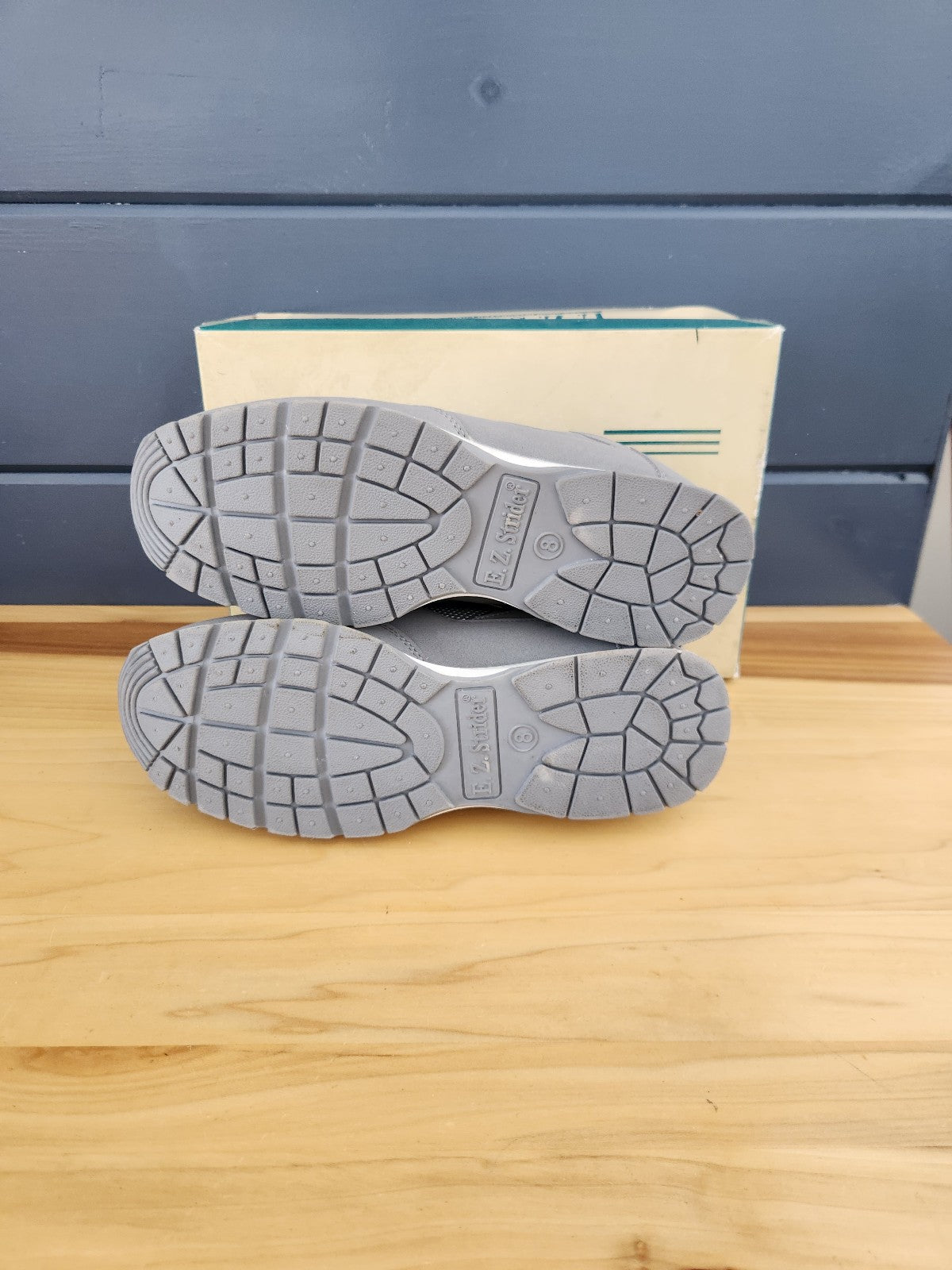 90s Deadstock Gray Vekcro Grandpa Sneakers