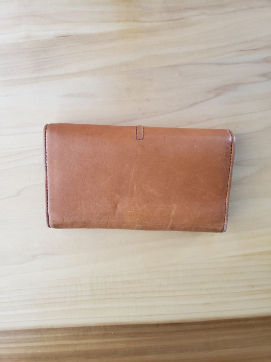 80s/90s Tan Leather Wallet