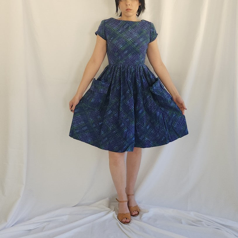 formal 60s dress Blue, Purple, and Green Day – Kaitlyn's Vintage Closet I can provide lots pencildress COLOR:GOLDEN HAZE MULTI Dark Green Velvet Prom