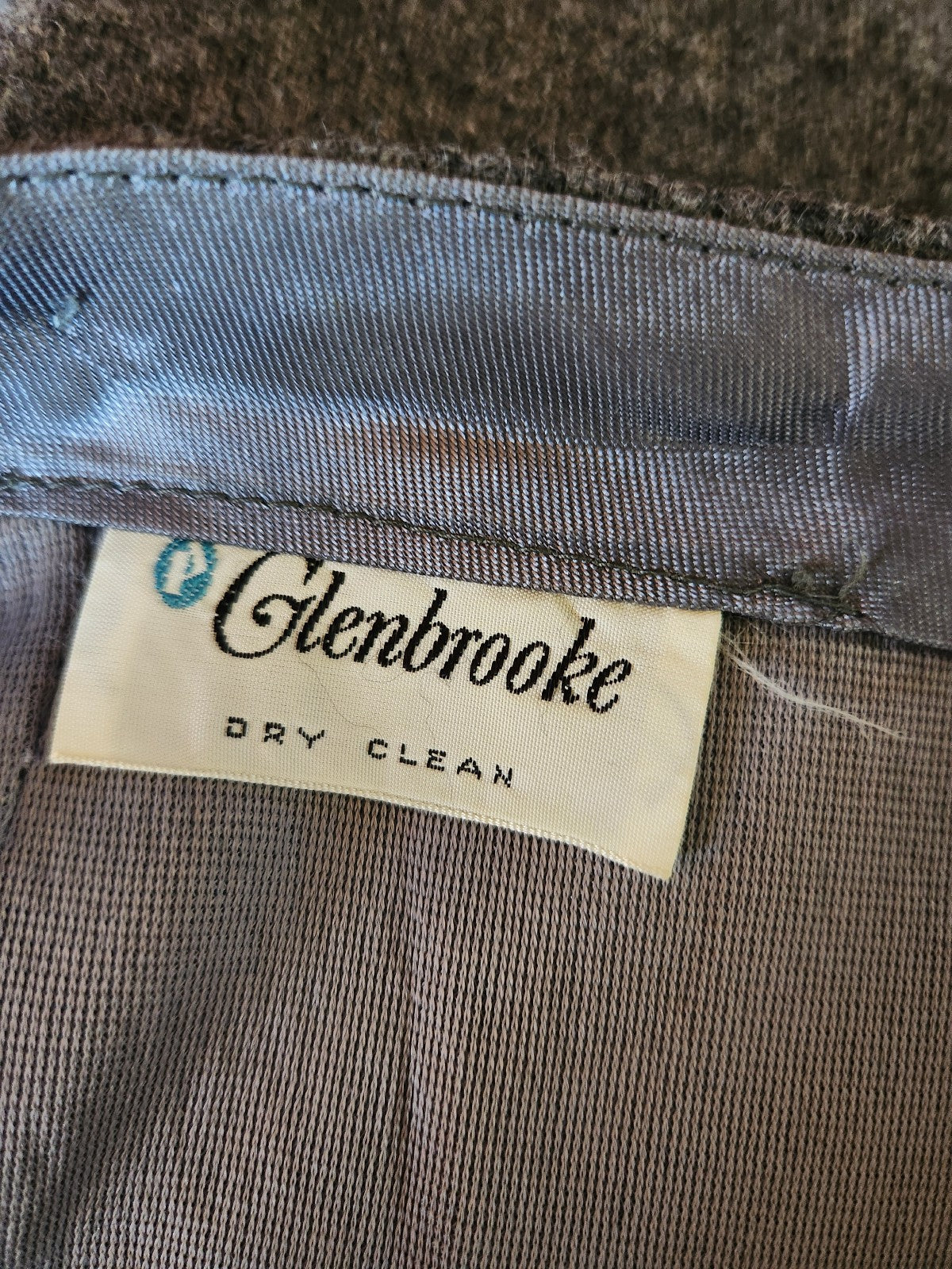 60s Gray Wool(?) Knee Length Skirt