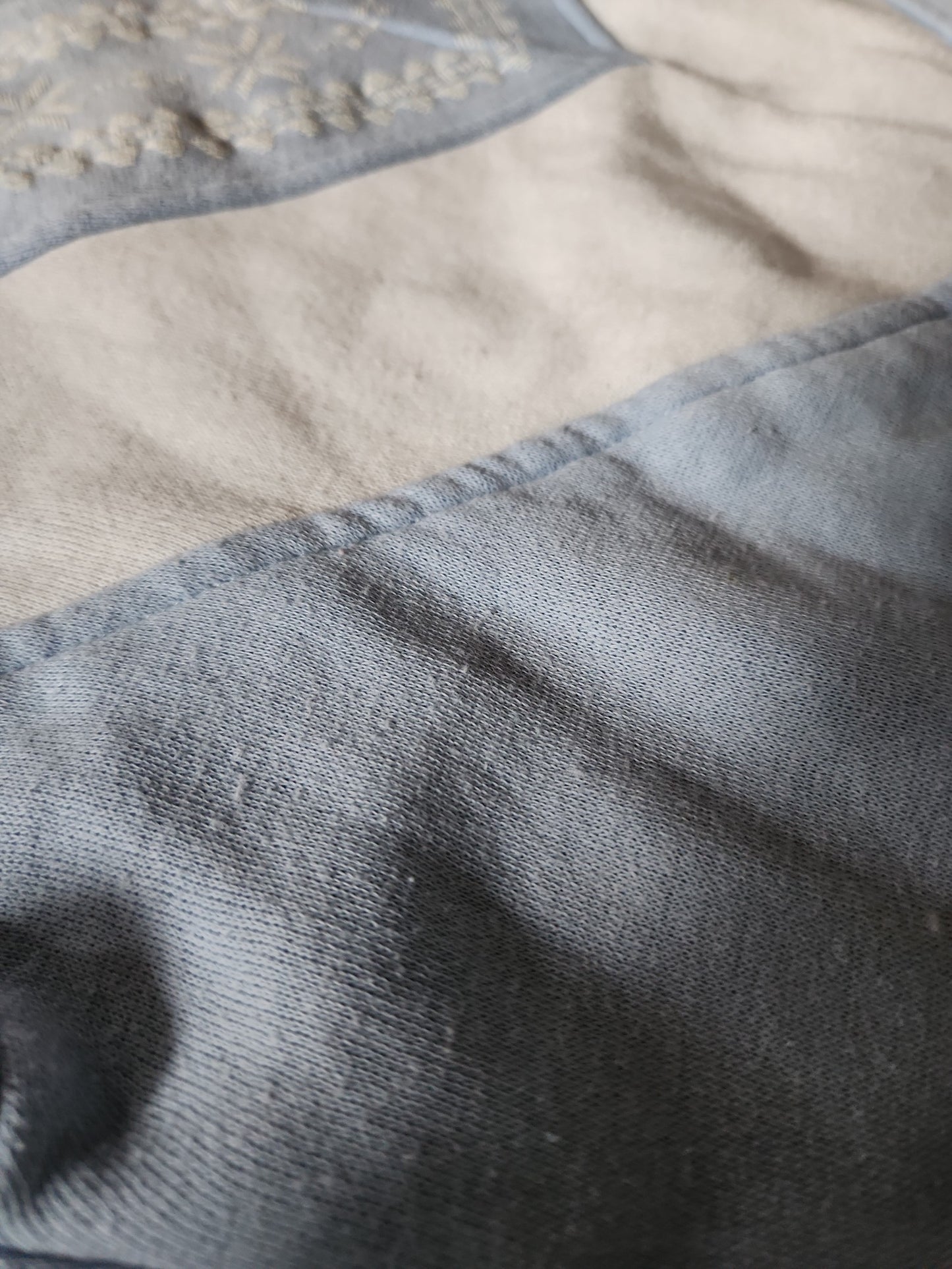 80s/90s Blue and White Quarter Zip Sweatshirt