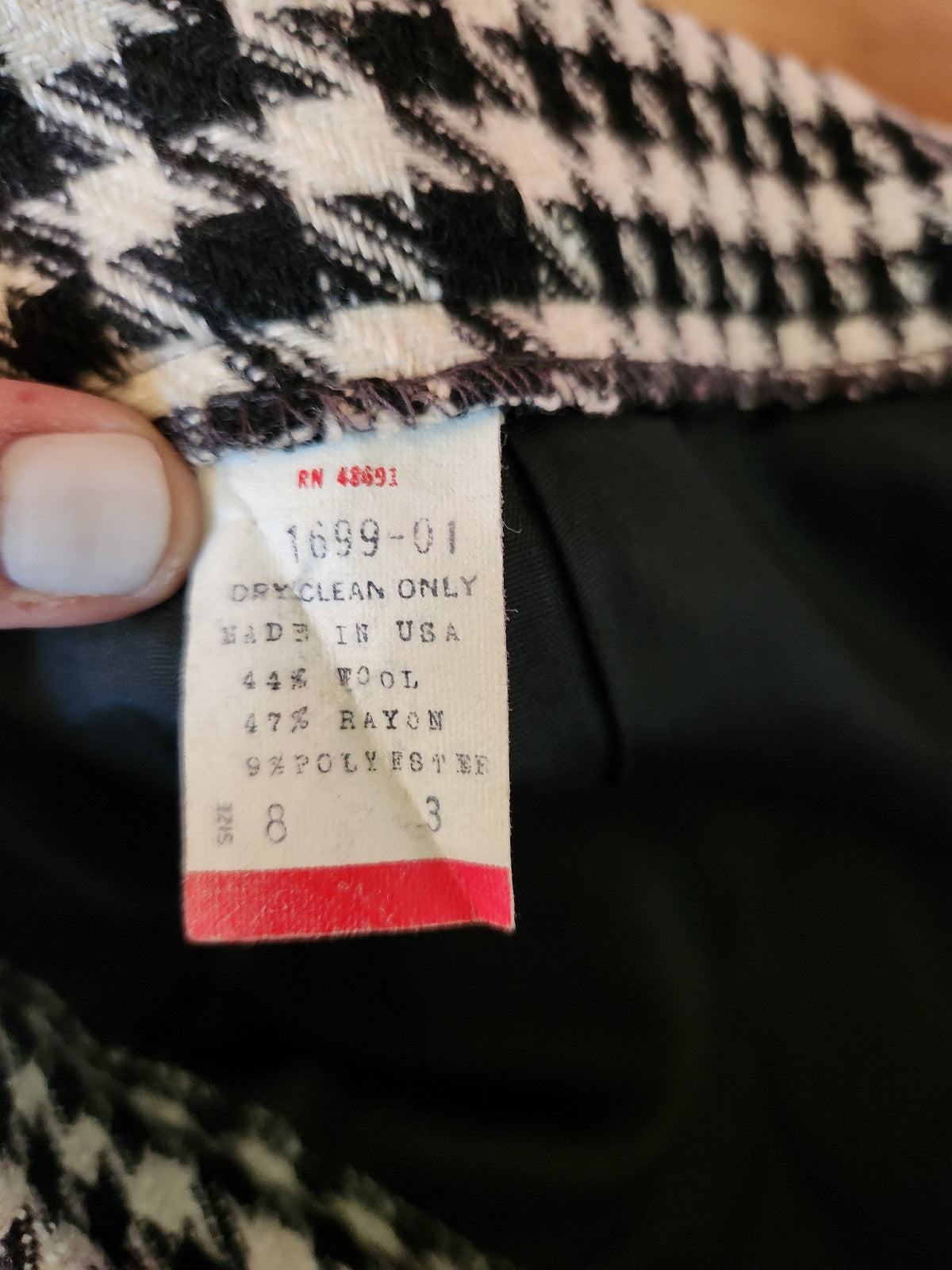 80s/90s Black and White Houndstooth Pencil Skirt