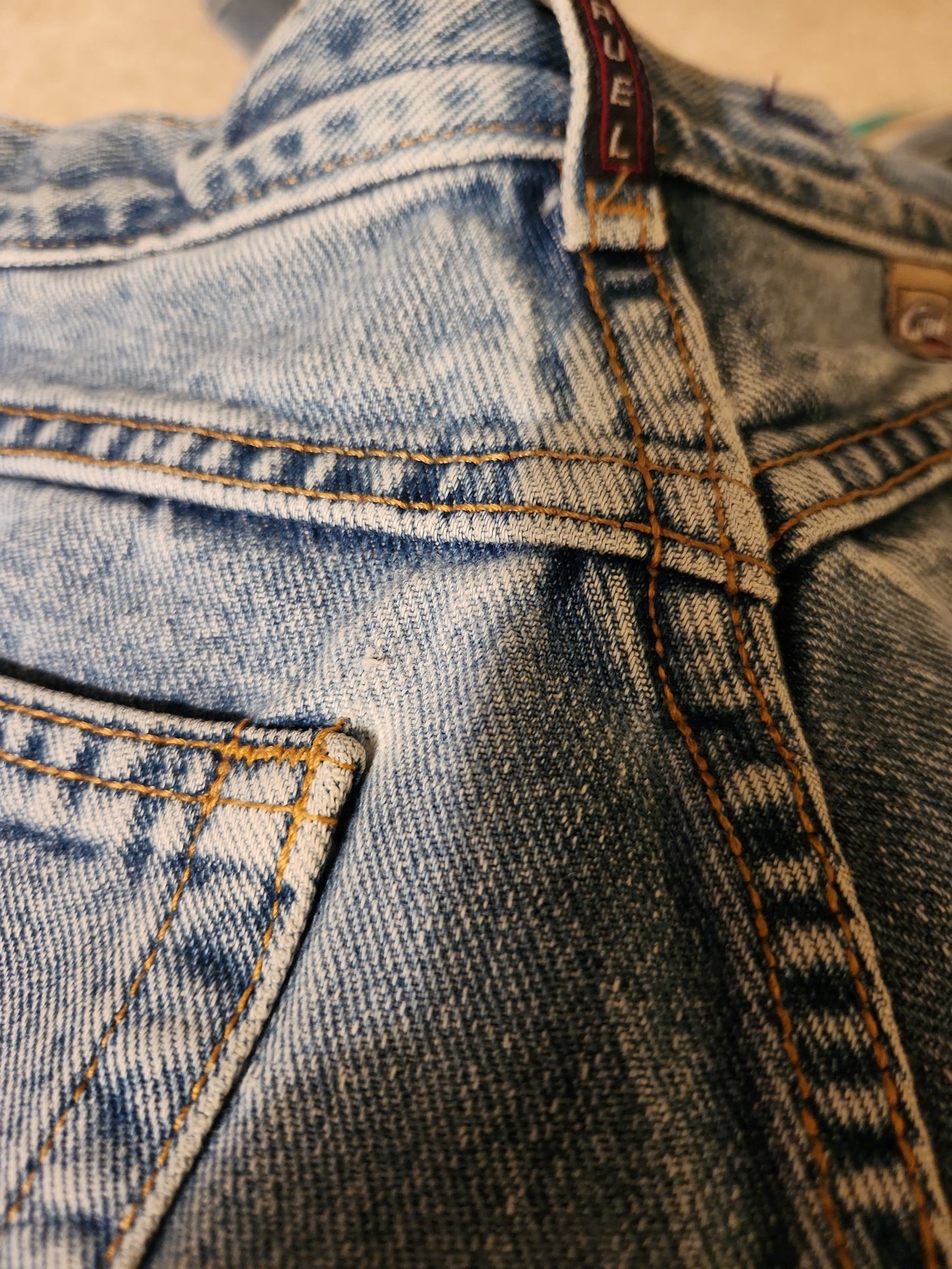 90s Cruel Girl "Loose" Fit Light Wash Jeans