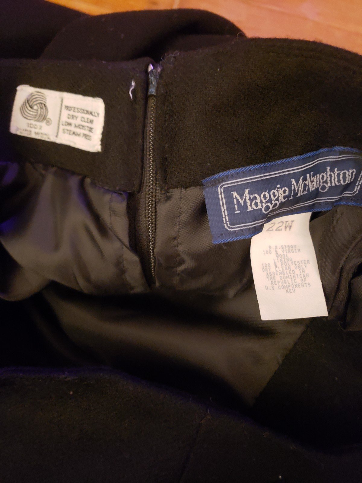 80s/90s Black Wool Pencil Skirt