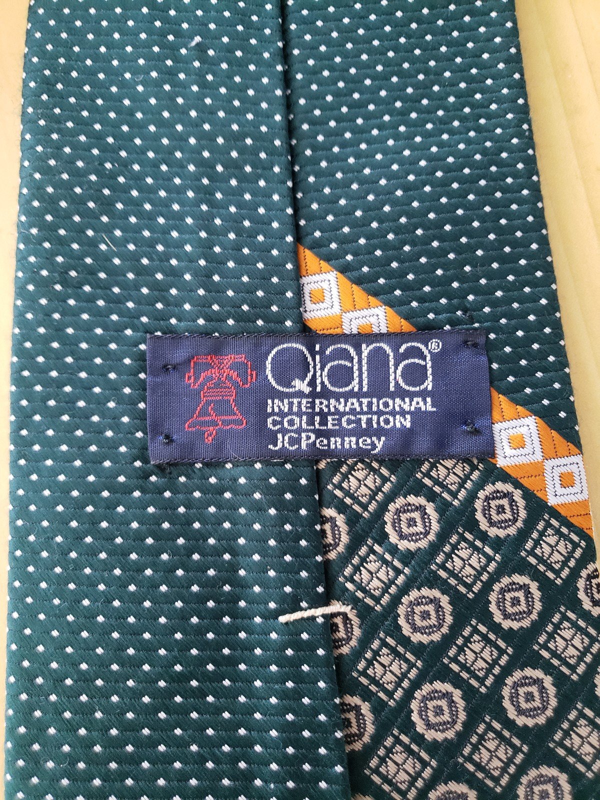 90s Green and Orange Wide Tie