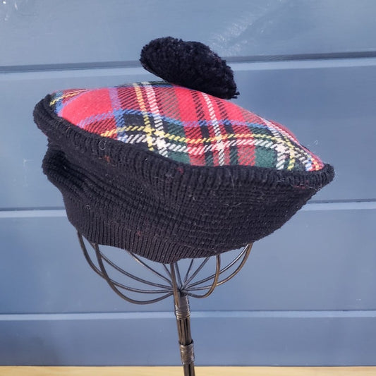 Vintage Piccadilly Plaid Cap