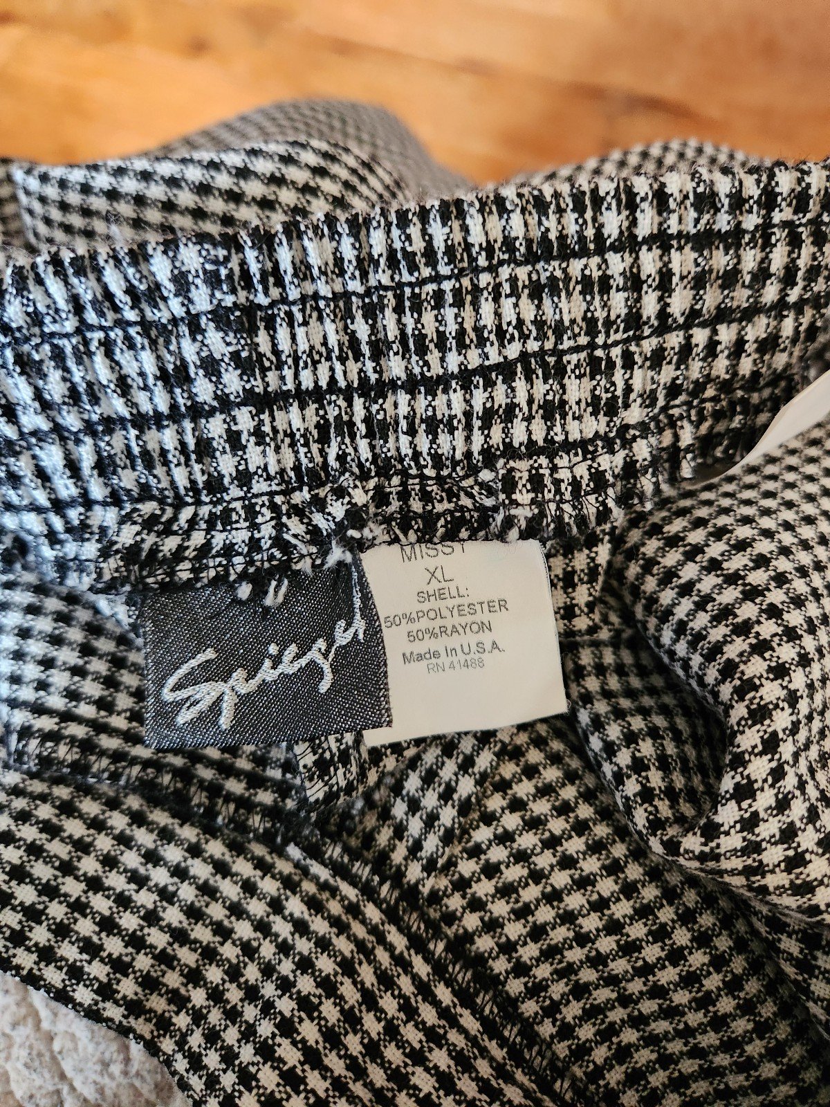 80s/90s Black and White Houndstooth Shorts