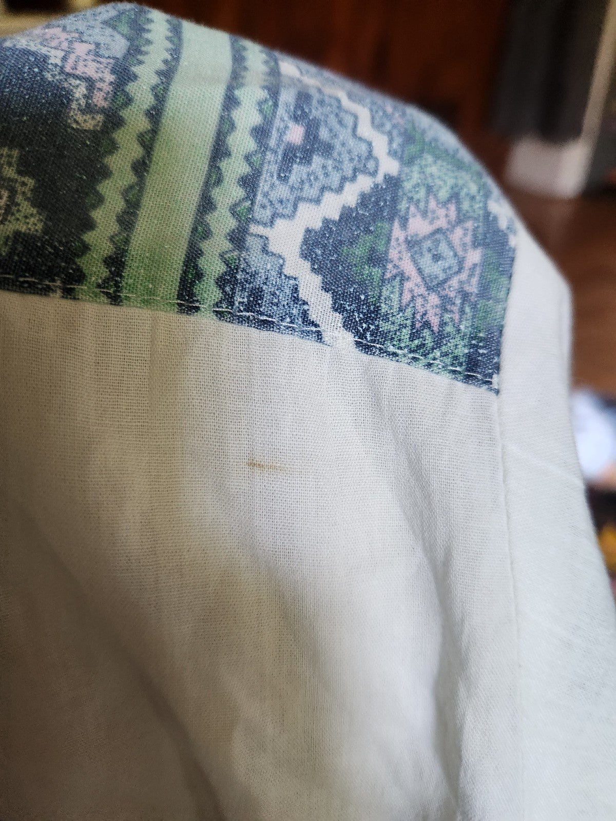 80s/90s White, Blue, and Teal Southwest Inspired Shirt