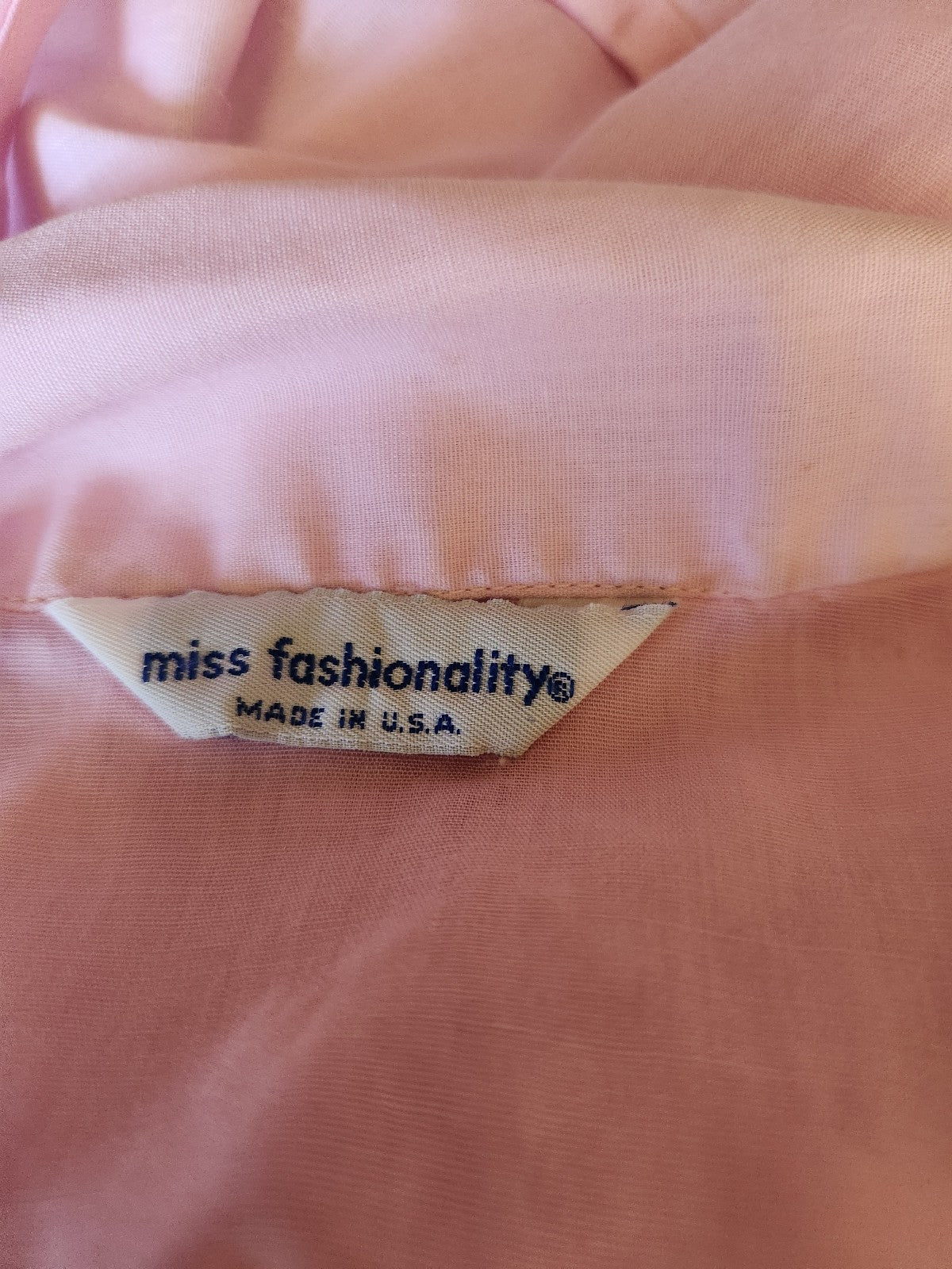 70s Pink Sleeveless Button Down