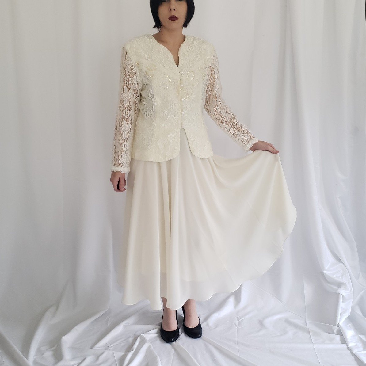 80s White Lace Jacket and Skirt Set