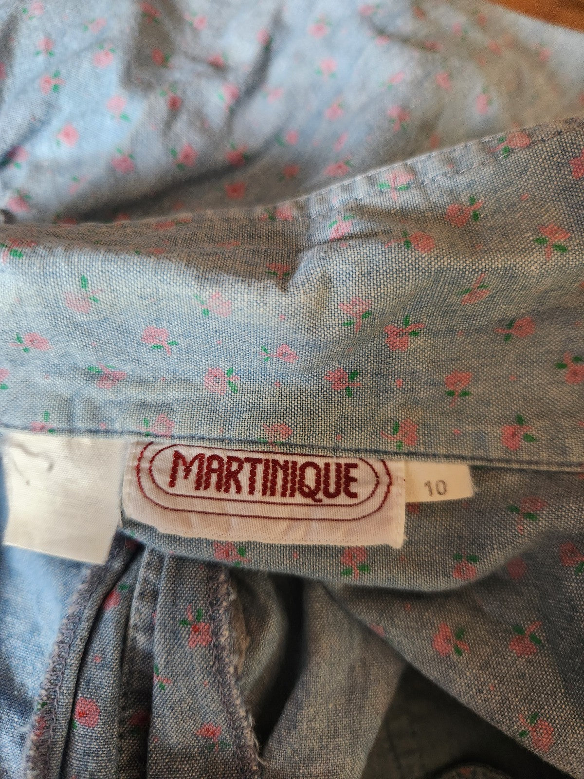 90s Blue and Pink Ditsy Floral Chambray Shirt