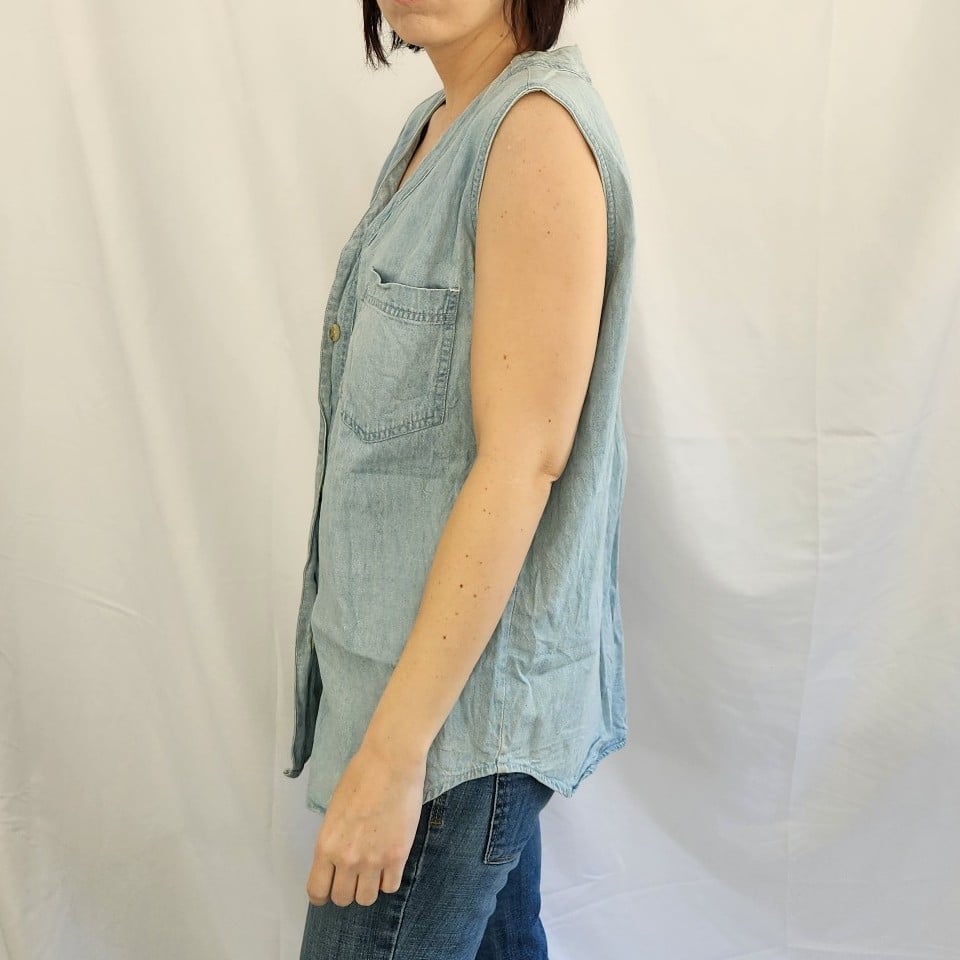 90s Sleeveless Denim Shirt