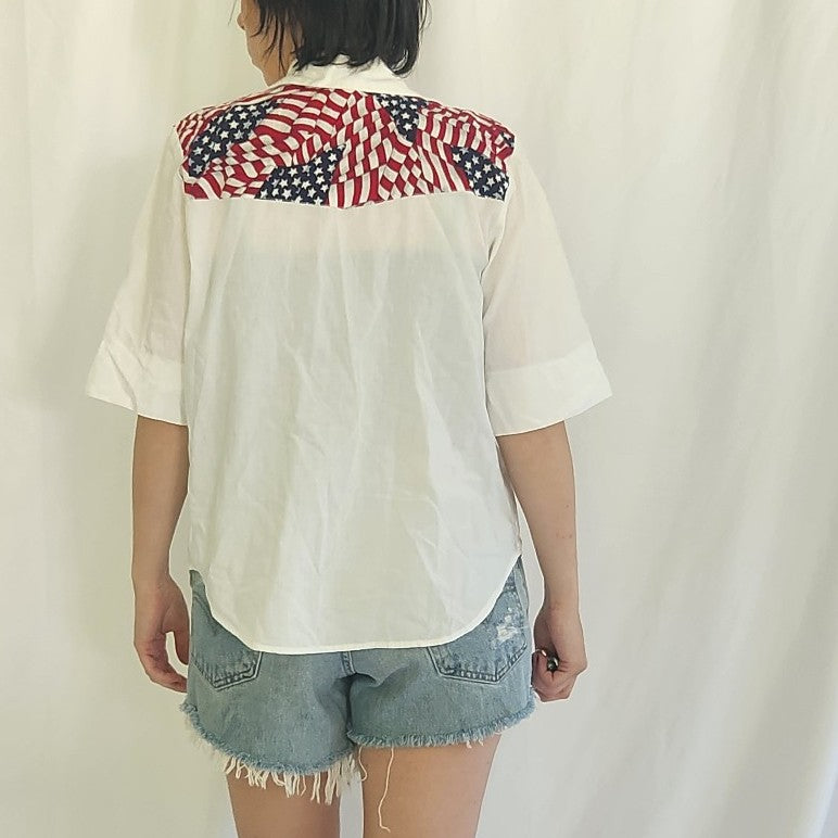 90s/Y2K American Flag Detail Button Down