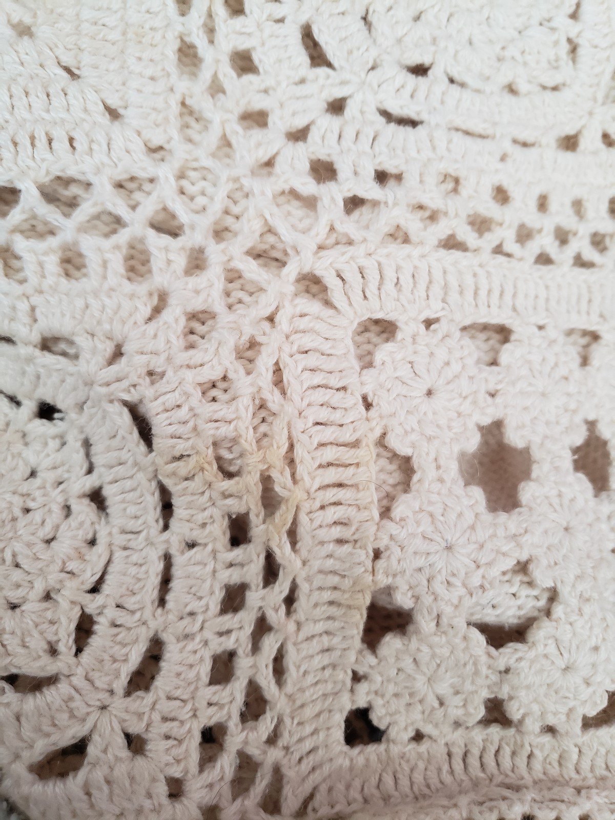 90s Beige Crochet Vest