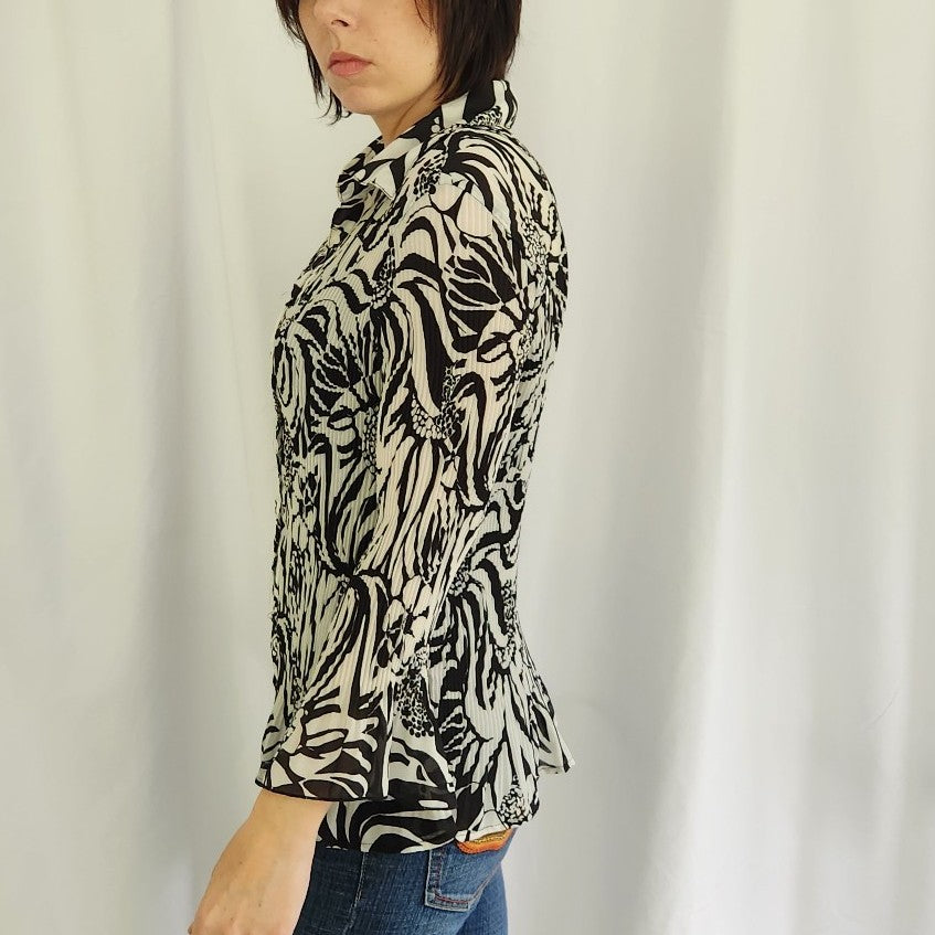 00s Does 70s Black and White Funky Top