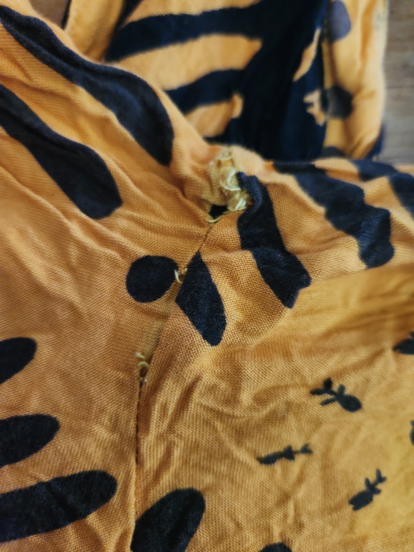 80s/90s Yellow and Black Layered Kaftan