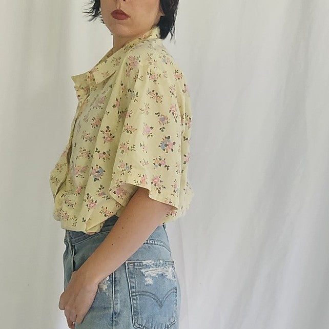 90s/00s Pastel Yellow and Pink Floral Button Down