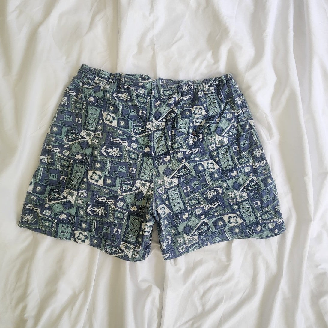 90s Blue and Green Grandmacore Print Shorts