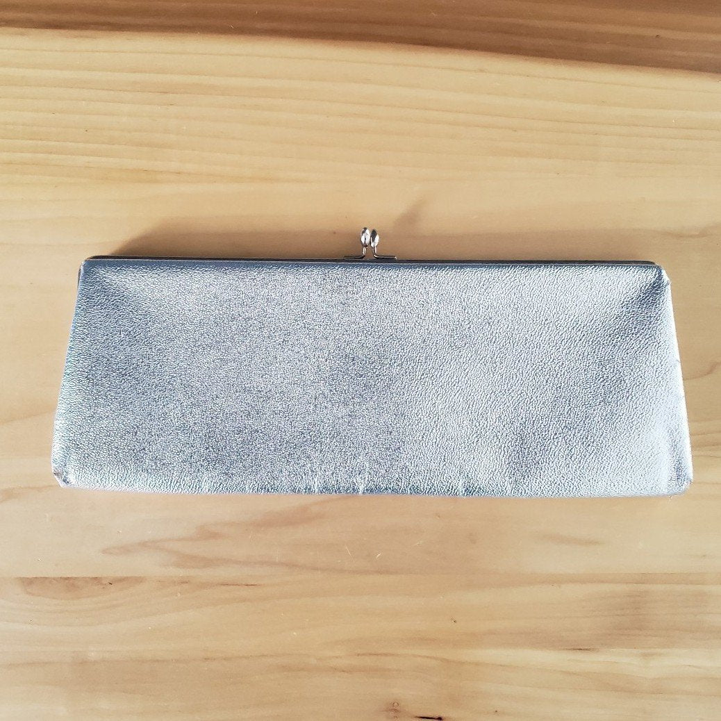 60s Silver Clutch