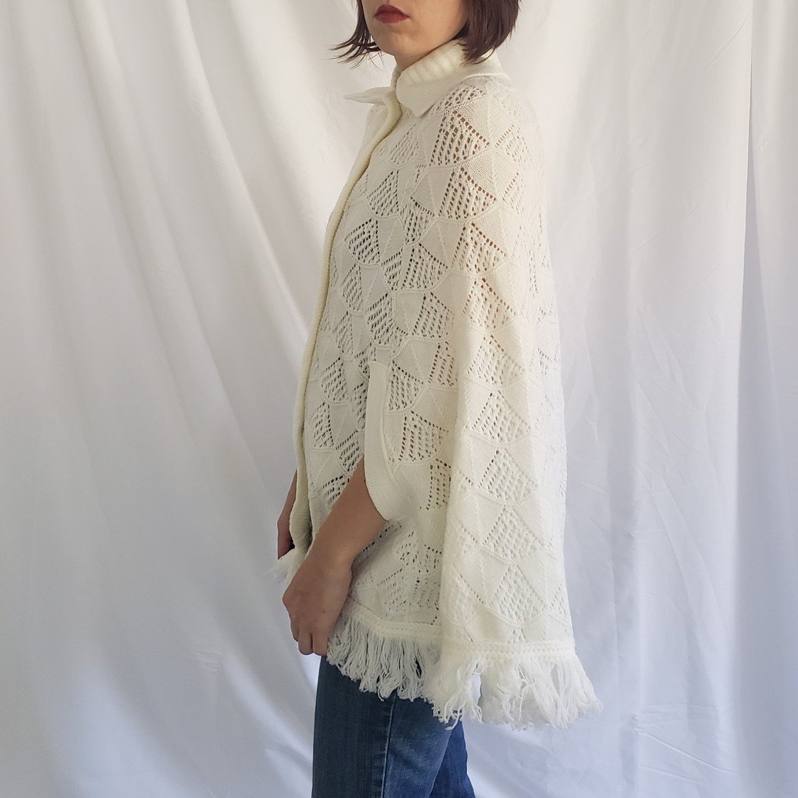 70s White Acrylic Cape