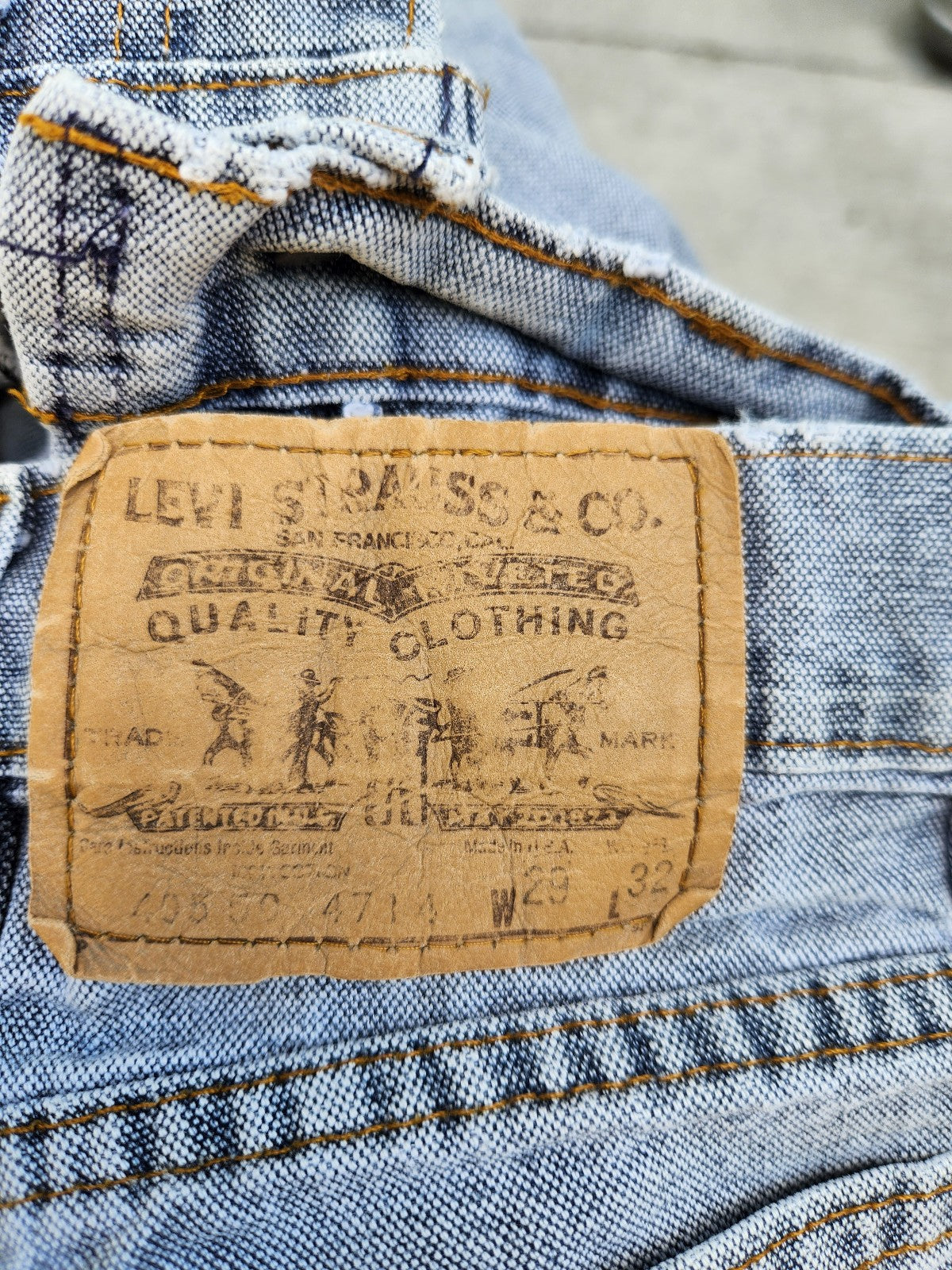 80s Levis Cut Off Shorts
