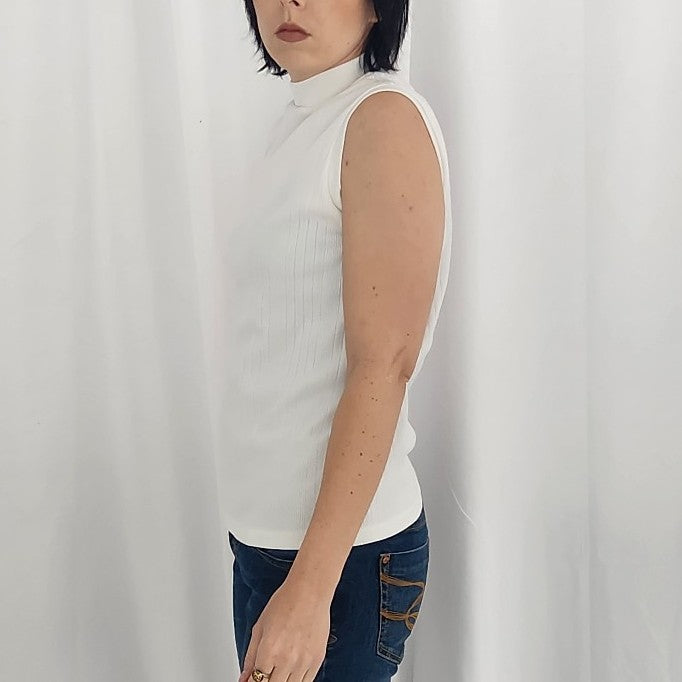 70s White Mock Neck Sleeveless Top