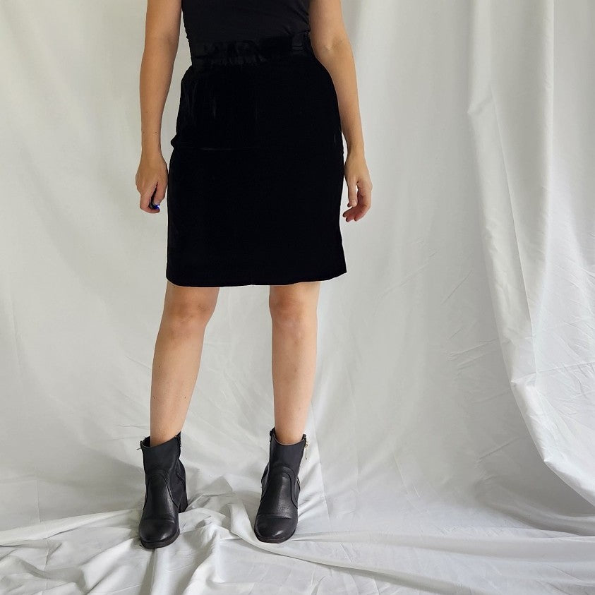 90s Black Velvet Pencil Skirt