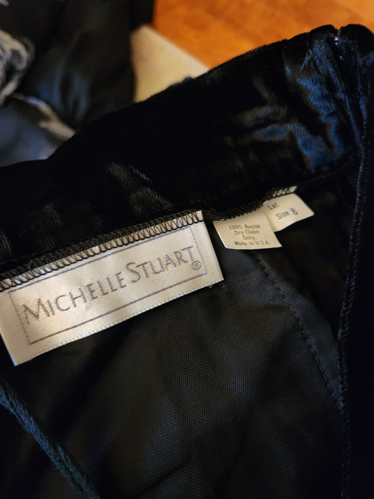 90s Black Velvet Pencil Skirt