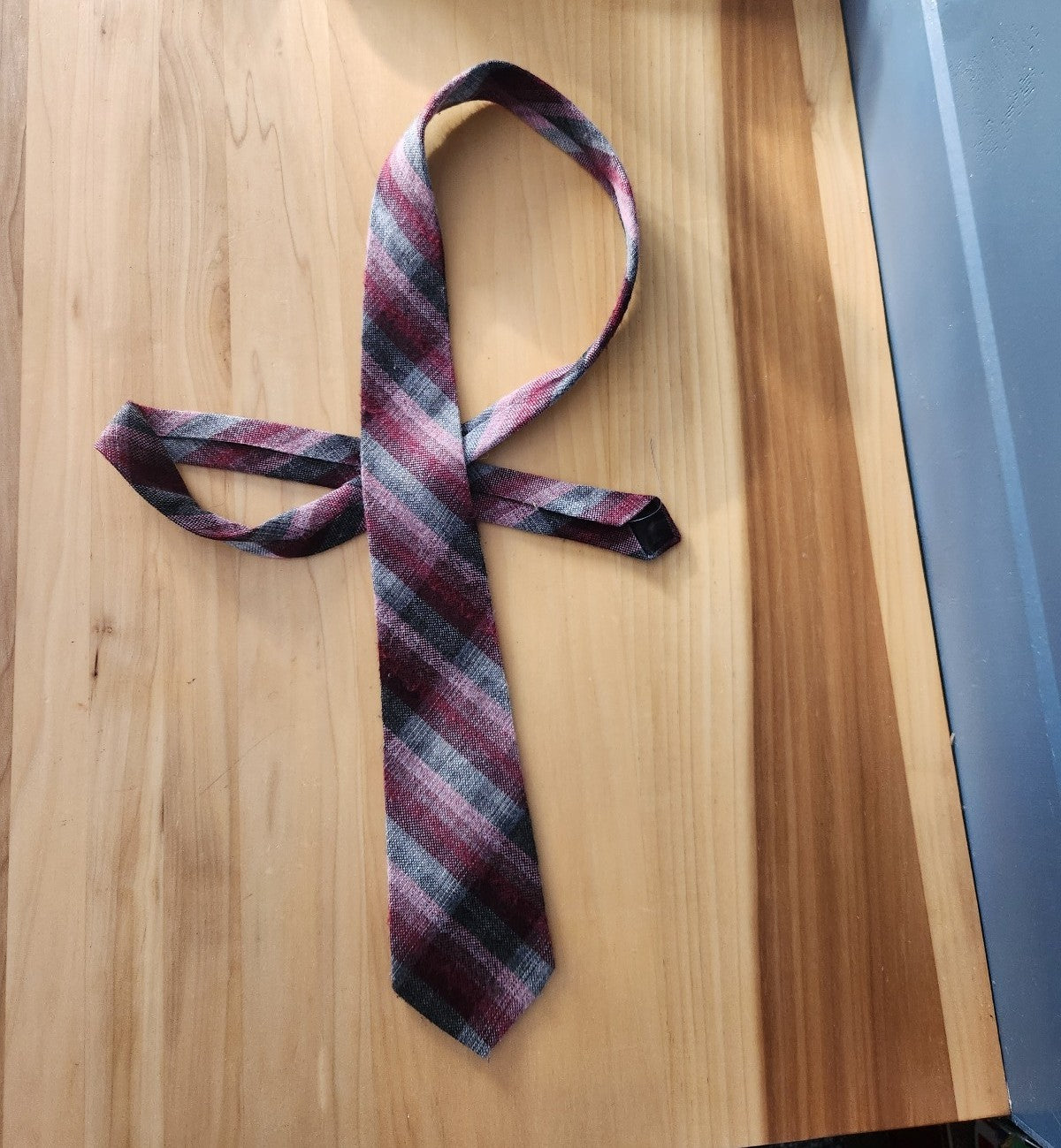 90s Red and Gray Plaid Wool Tie