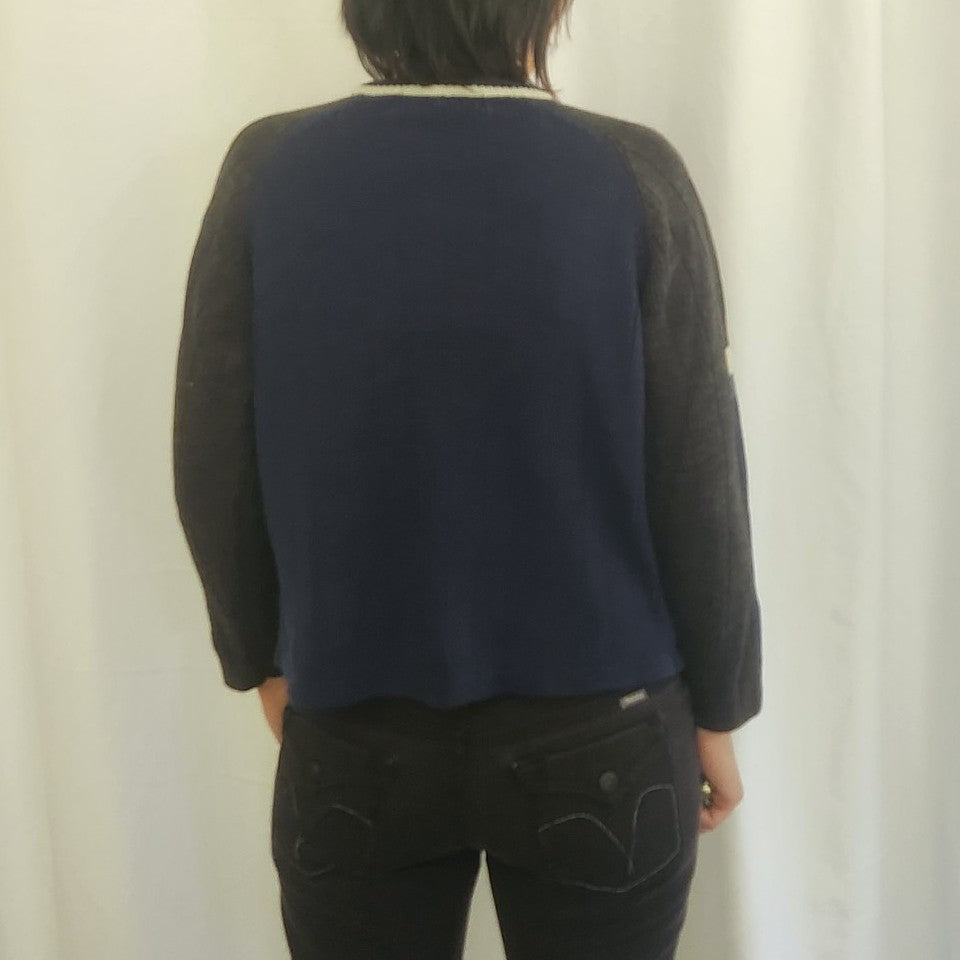 Y2K Blue and Gray Sweater