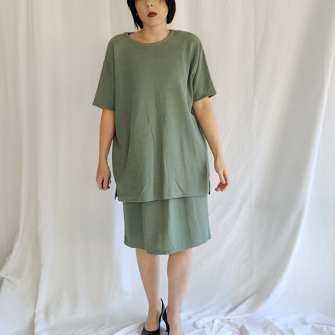 90s Green Tee and Skirt Set