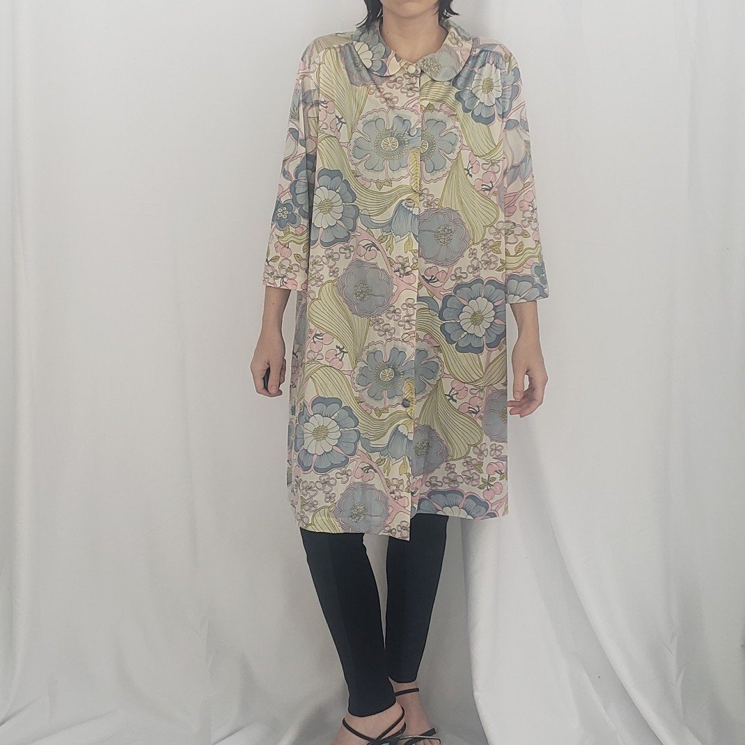 60s/70s Blue, Pink, and Green Flower Power Robe