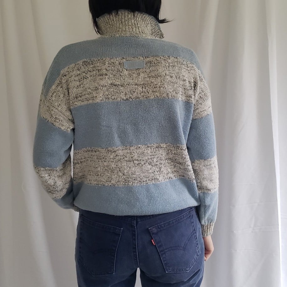 80s Blue and White Striped Collared Sweater