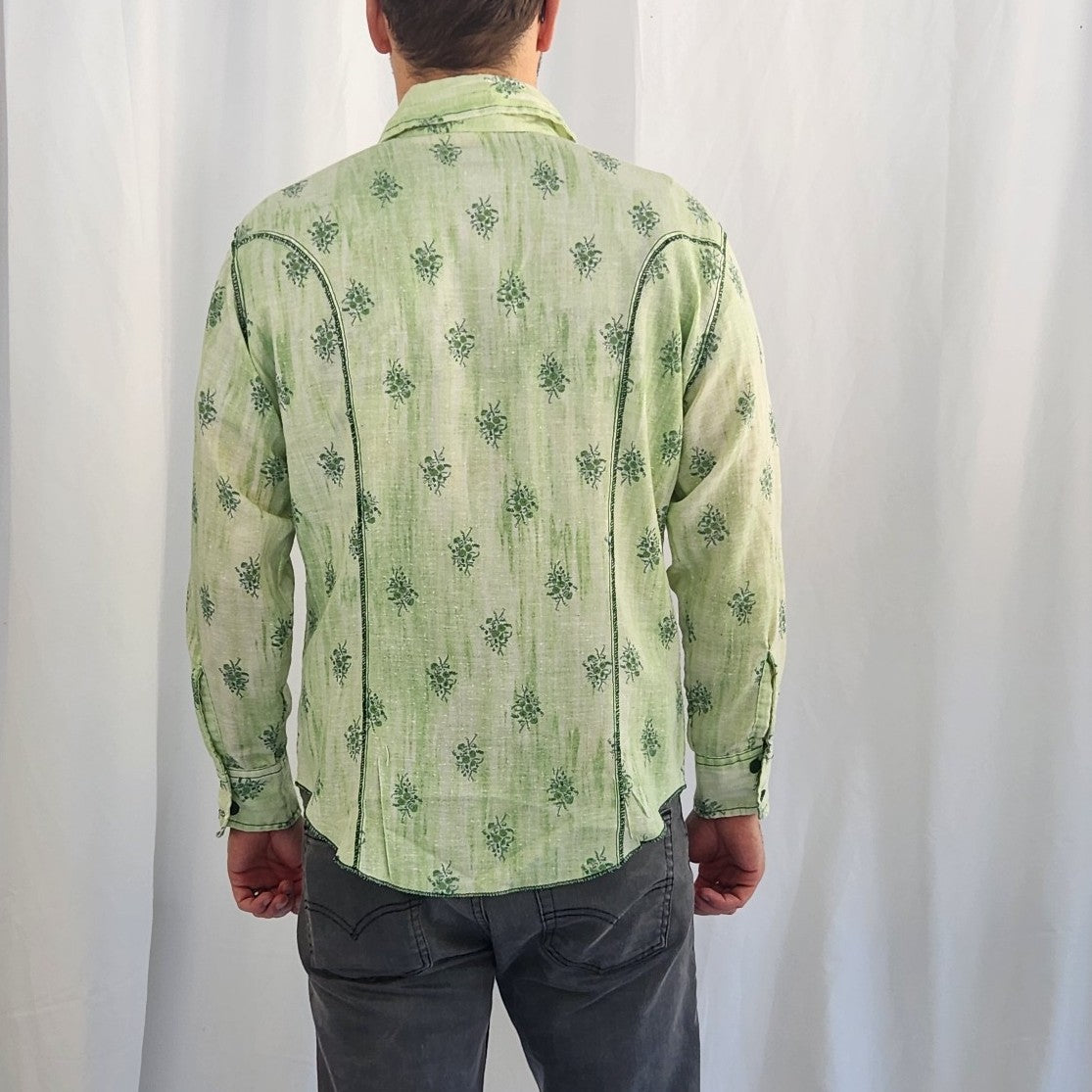 70s Green Floral Dagger Collar Shirt