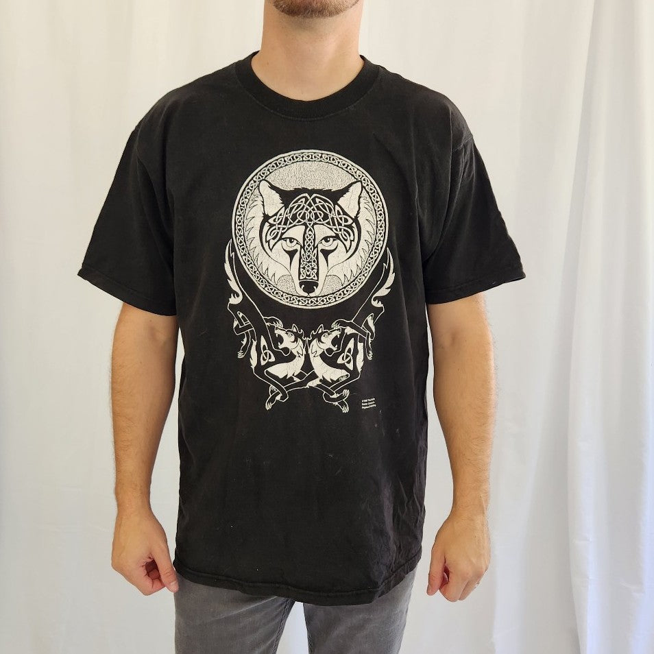 90s Black and White Wolf Print Tee