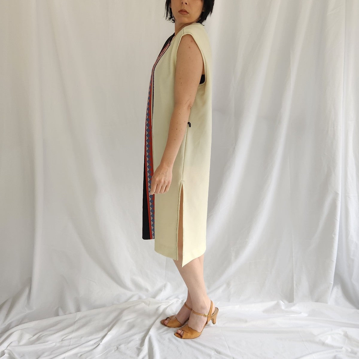70s Black and Cream Shift Dress