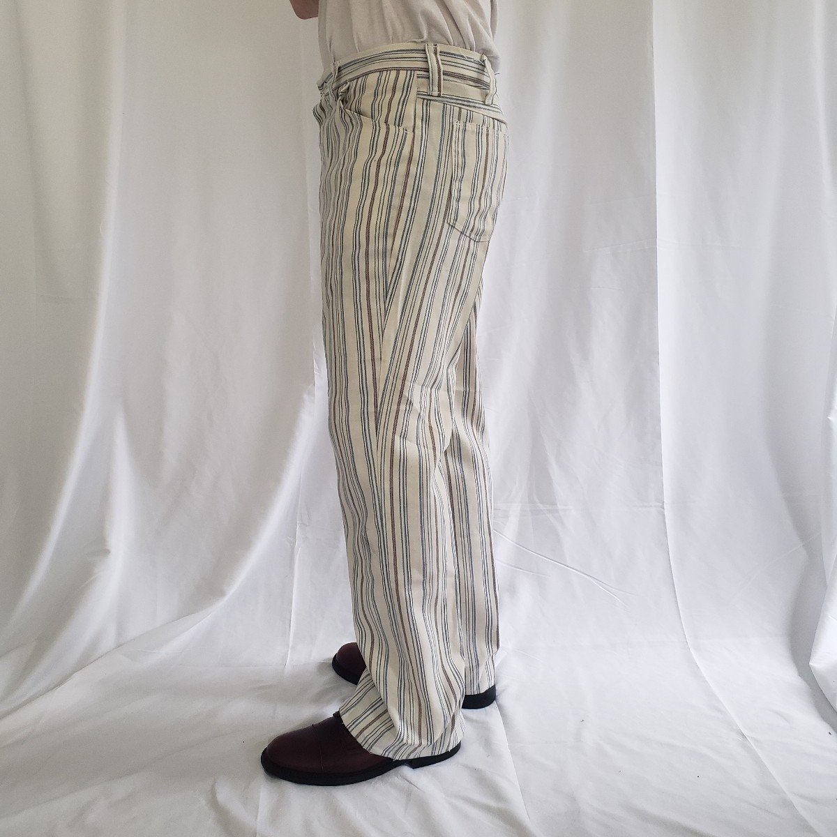 70s Wrangler White, Blue, and Orange Striped Pants