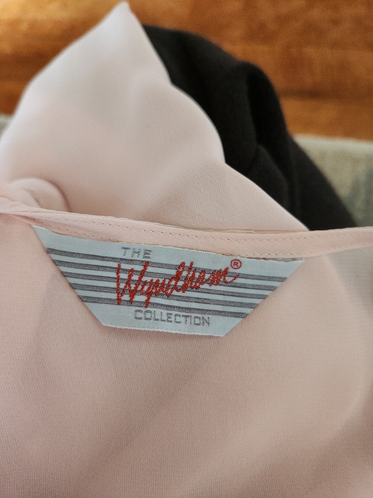 80s/90s Sheer Pink Pleated Blouse