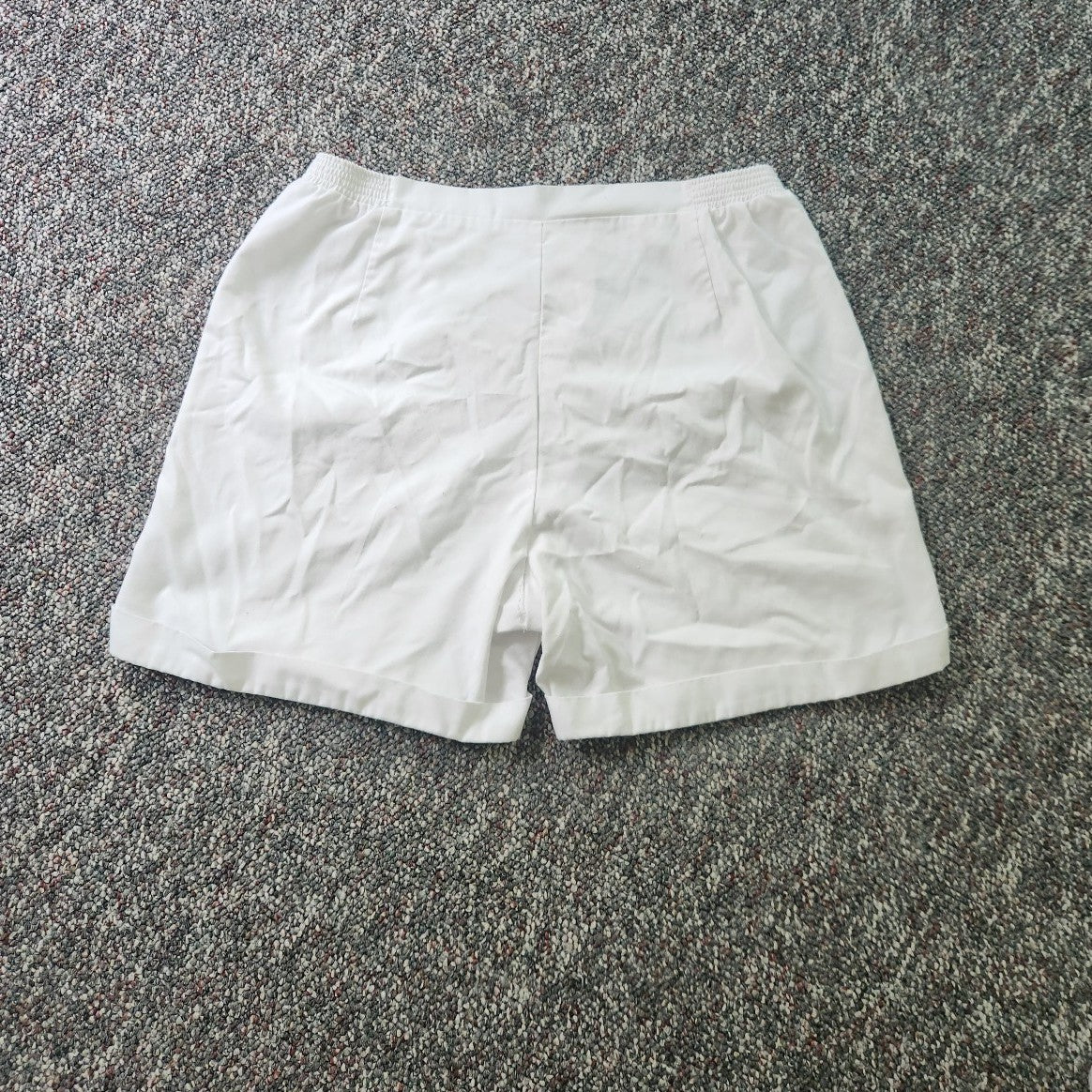 90s White Cuffed Shorts