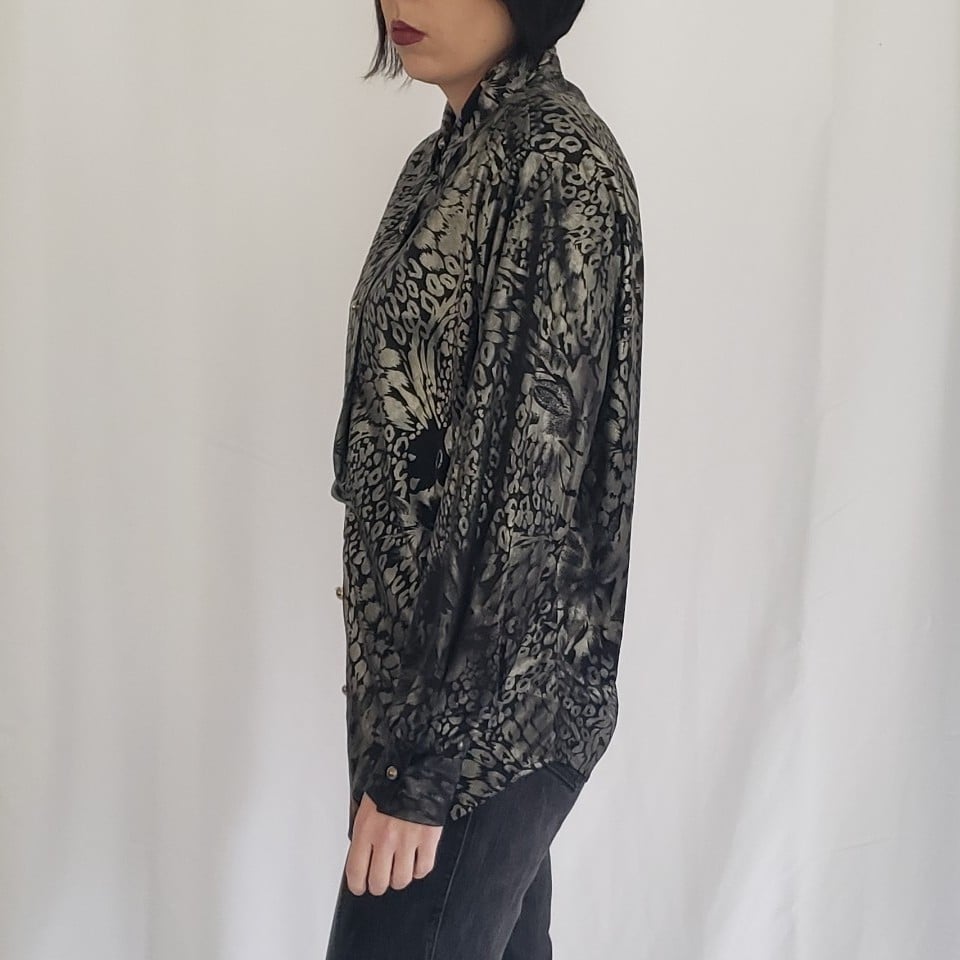 80s Black and Silver Floral Button Down