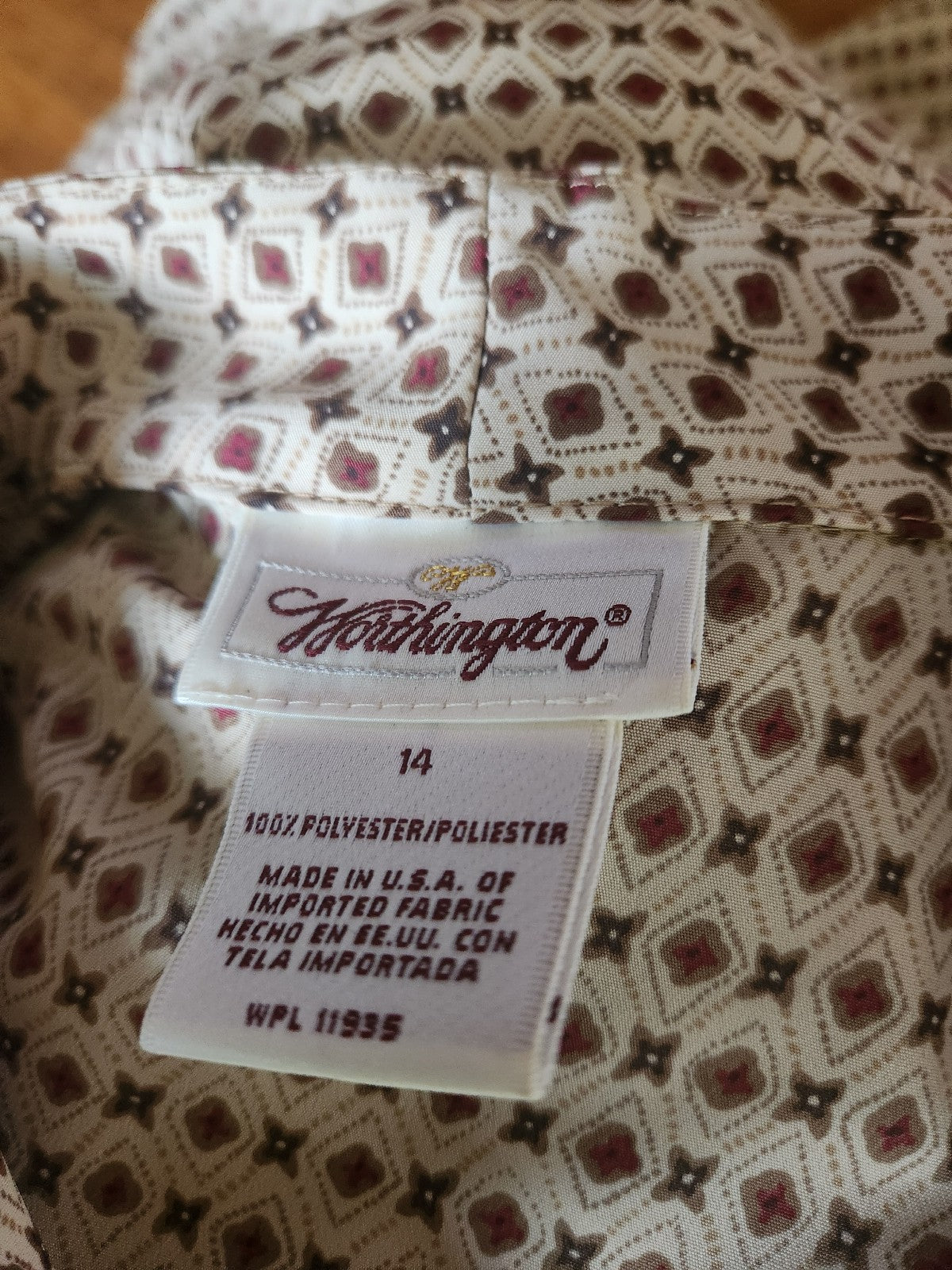 90s Tan and Red Geometric Print Blouse