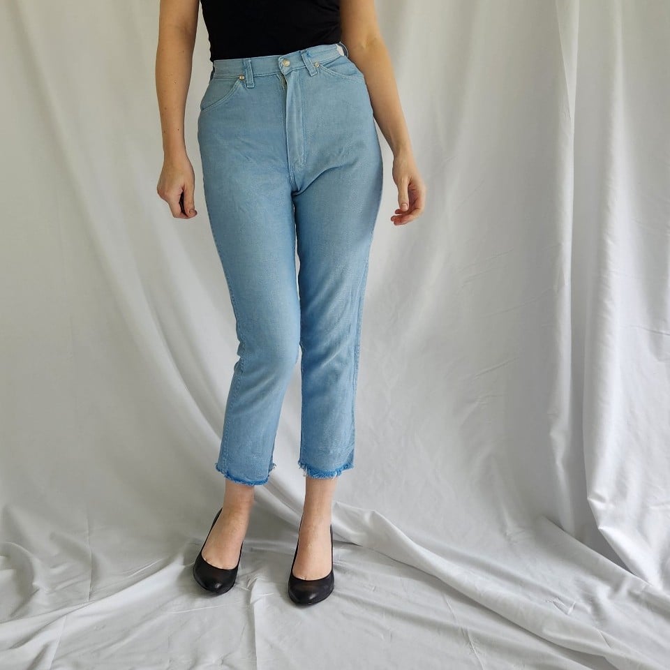 80s High Rise Cropped Blue Jeans